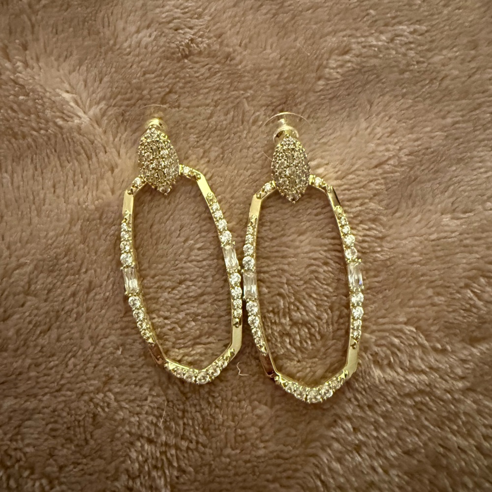 Kendra Scott Essie Pave Gold Open Frame Earrings - Picture 2 of 3